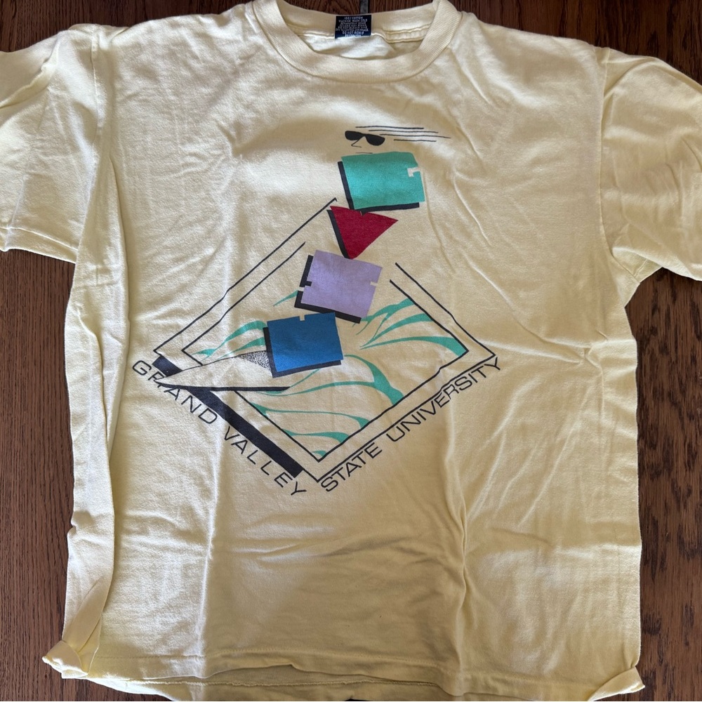 Vintage Grand Valley State University Jansport tee